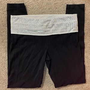 VS PINK YOGA black leggings